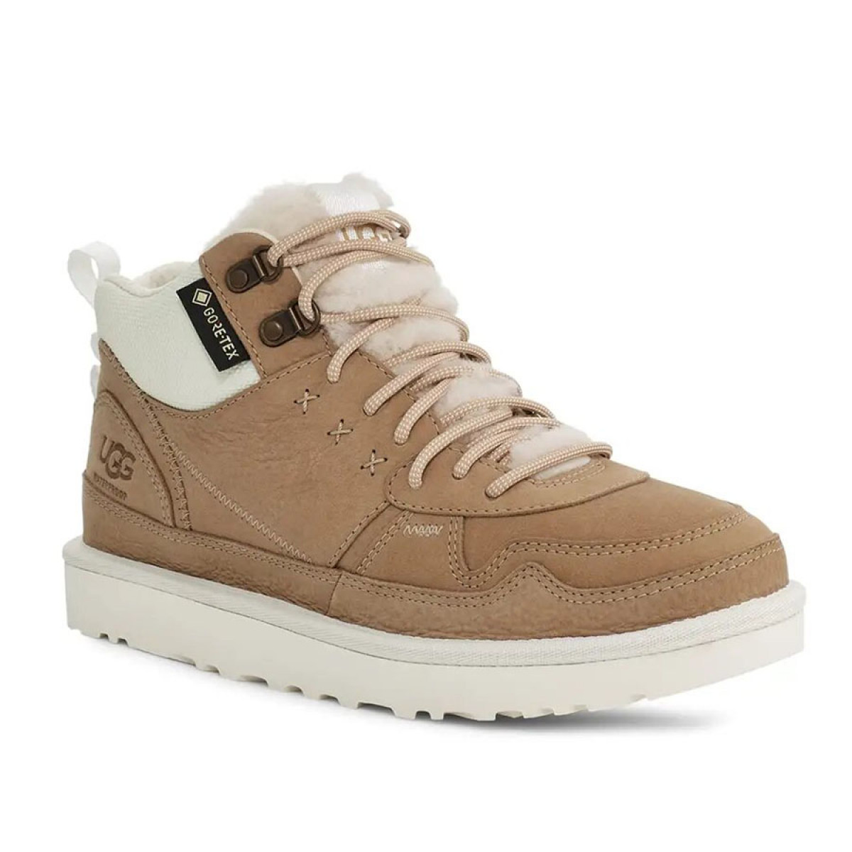 UGG Highland Hi GoreTex Sneaker Sand UGG Highland Hi GoreTex Sneaker Sand
