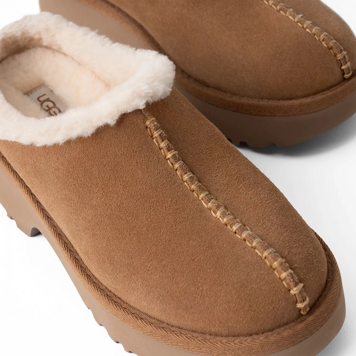 UGG New Heights Cozy Clog Chestnut UGG New Heights Cozy Clog Chestnut