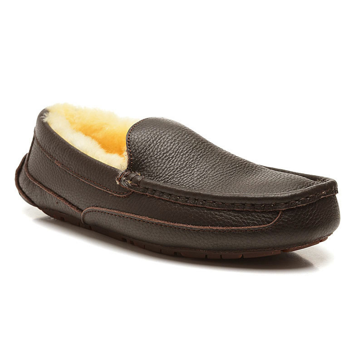UGG Men Ascot Leather Chocolate