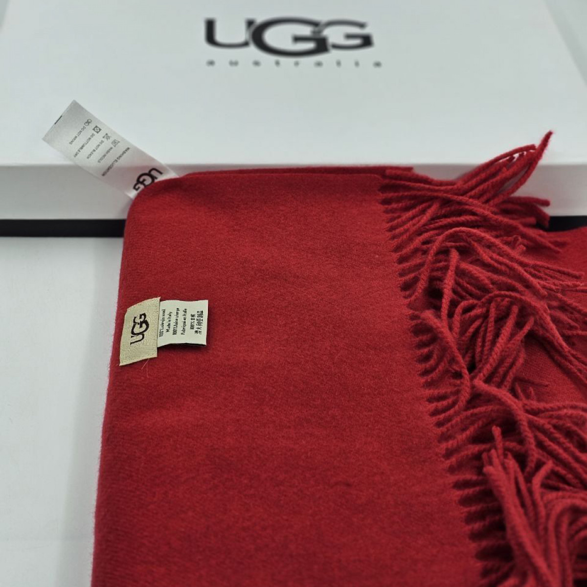 Кашемировый палантин UGG Bordo