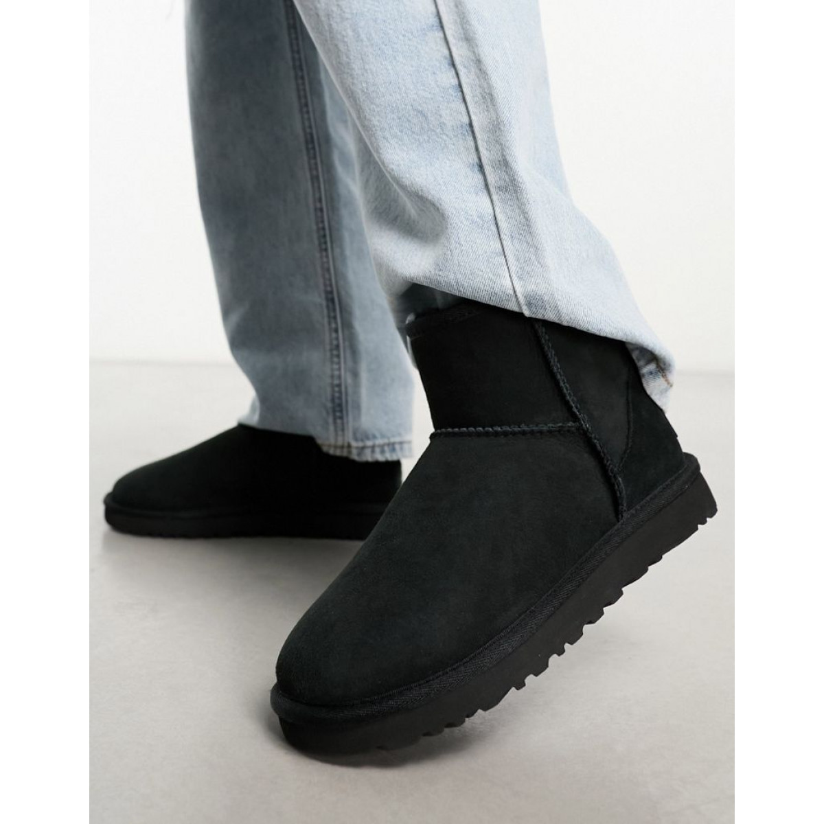 UGG Classic Mini Black UGG Classic Mini Black